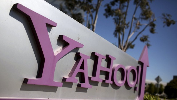 Verizon Buys Yahoo 