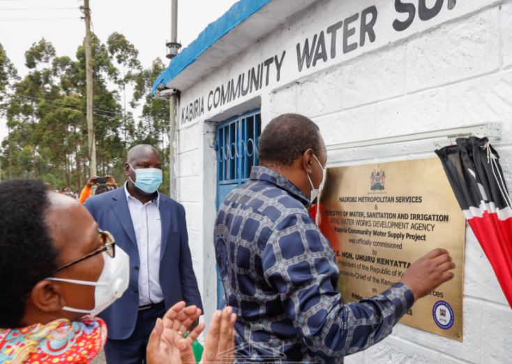 Uhuru Directs Badi To Provide Free Water For Slum Dwellers