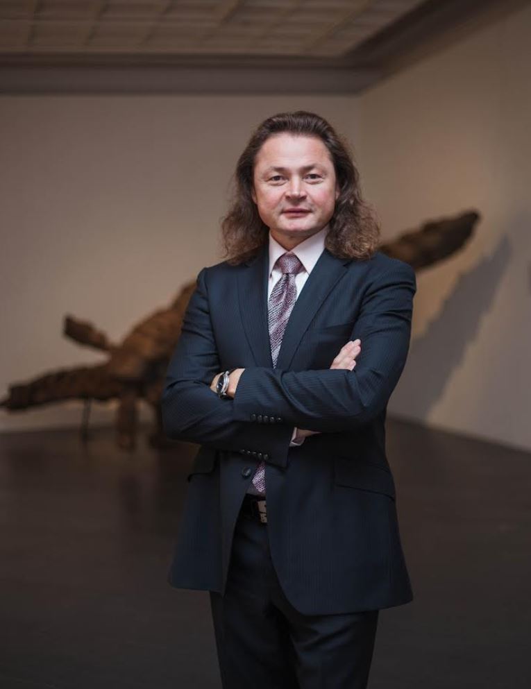 Vladimir Semenikhin – a art collector